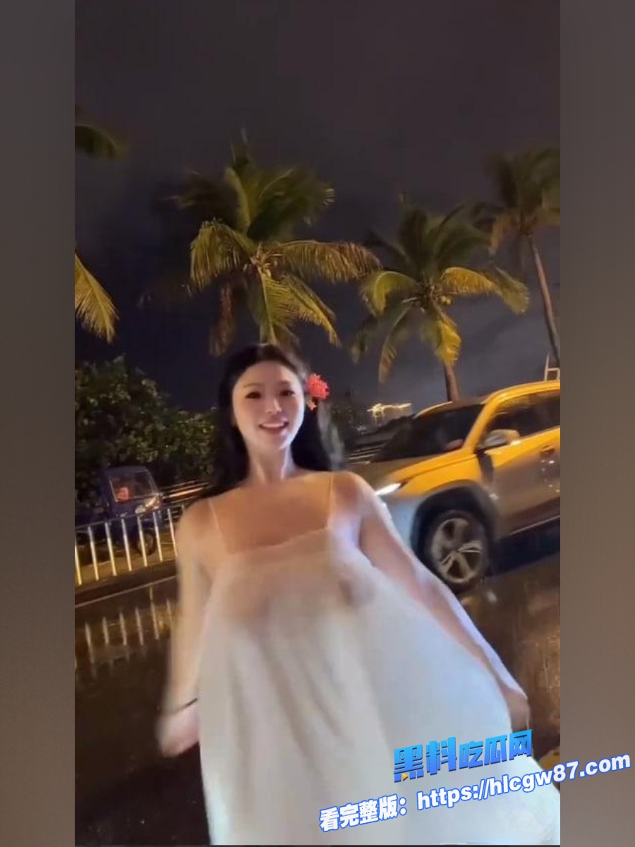 极品女神肉装杨玉环黑纱爆乳开裆装14 极品女神肉装杨玉环黑纱爆乳开裆装14