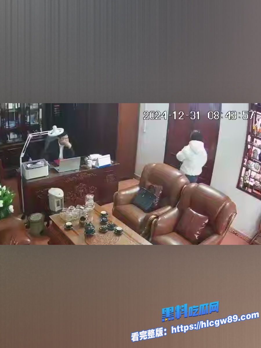 潜规则越南宁平海后高中惊天丑闻2 潜规则越南宁平海后高中惊天丑闻2