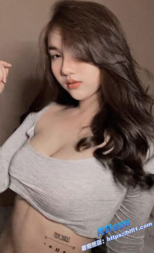 onlyfans泰国网红 KanyaBunloed 凭借出众的颜值配上雪白傲人双峰 肥美鲍鱼任操！3