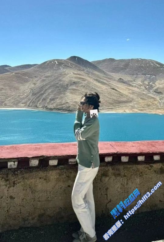 长沙智思电商母狗 翟思荟 为了业绩把自己献给客户 口交骑乘后入全都试了一遍！2