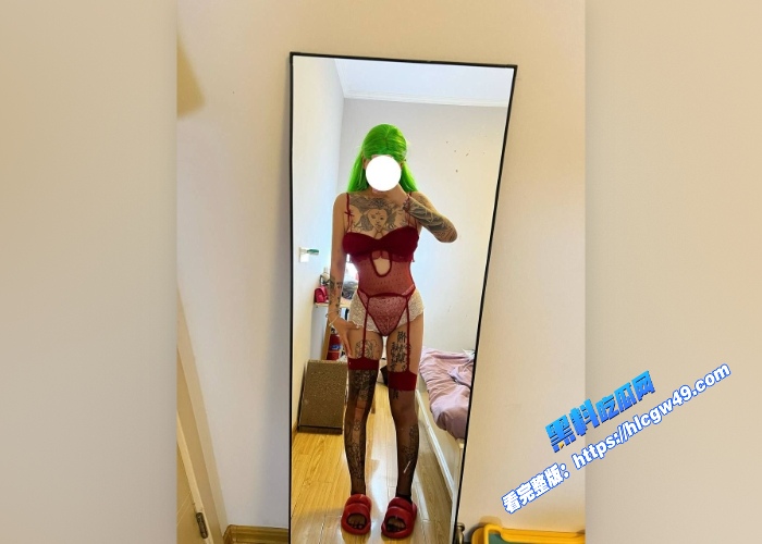 云盘泄密全身刺青的符文潮女八字大奶反差婊口嗦牛子舌舔大鸟张开骚穴等着挨肏 图14WH700x500px 云盘泄密全身刺青的符文潮女八字大奶反差婊口嗦牛子舌舔大鸟张开骚穴等着挨肏 图14WH700x500px