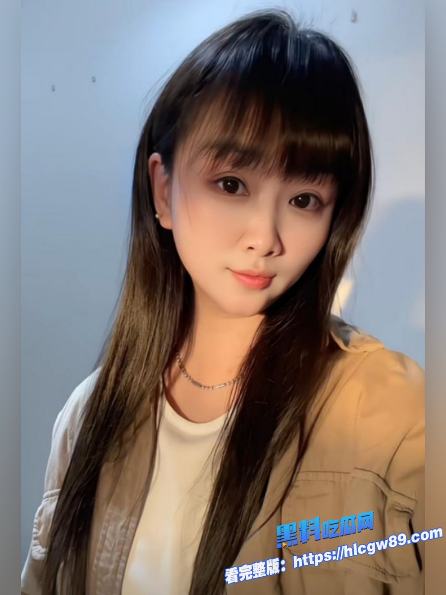 河南焦作游泳博主抖音小酒窝4