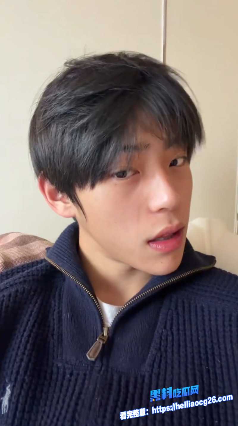 长郡湘府中学足球队长车昌昊阳光队长人设崩塌打飞机视频曝光6