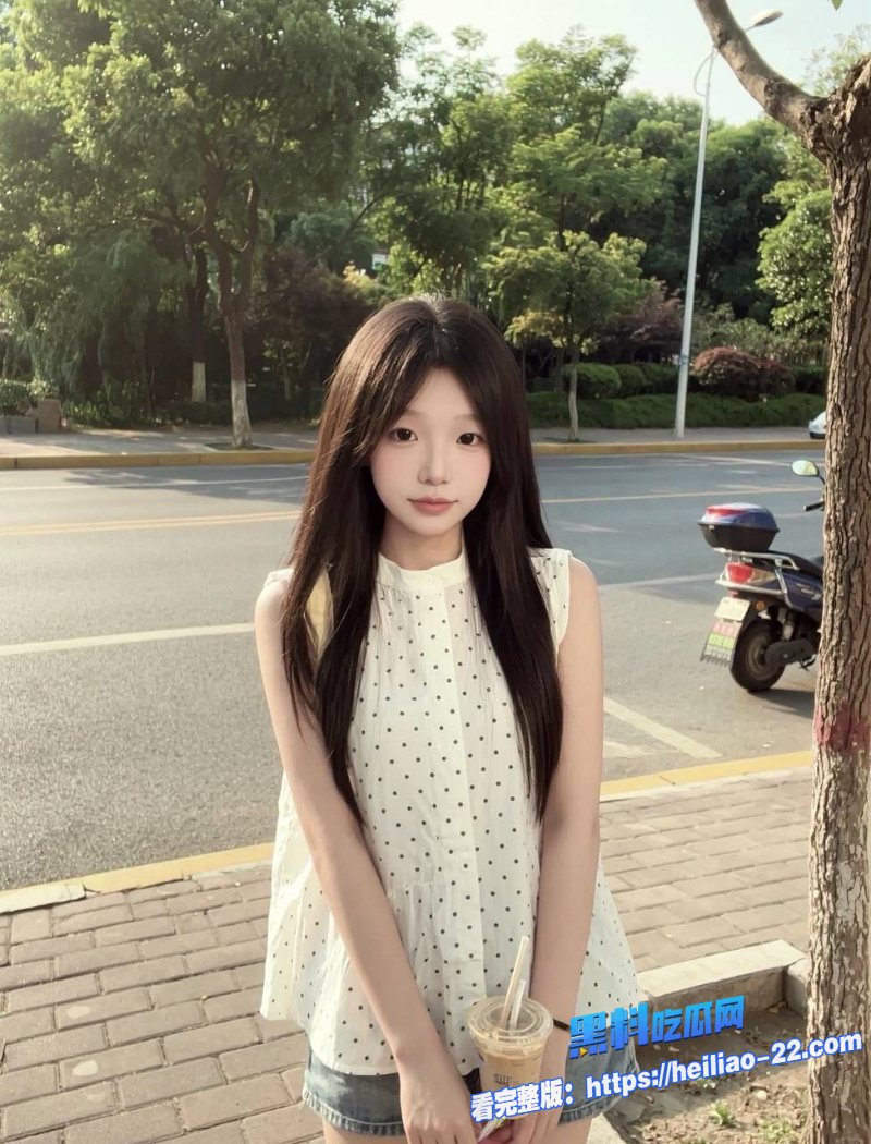 弟弟大胆无套内射视频流出萝莉姐姐逼毛都没长齐画面真实禁忌味儿浓到都化不开 4 弟弟大胆无套内射视频流出萝莉姐姐逼毛都没长齐画面真实禁忌味儿浓到都化不开 4