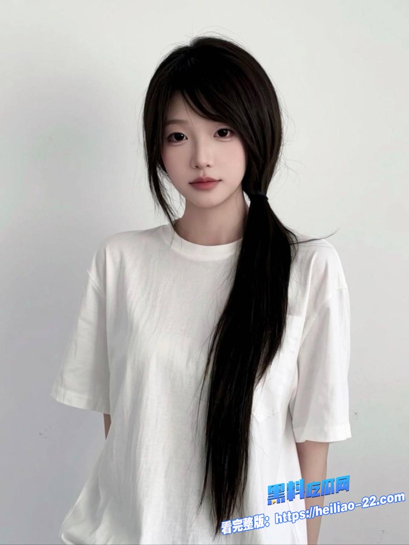 弟弟大胆无套内射视频流出萝莉姐姐逼毛都没长齐画面真实禁忌味儿浓到都化不开 6 弟弟大胆无套内射视频流出萝莉姐姐逼毛都没长齐画面真实禁忌味儿浓到都化不开 6
