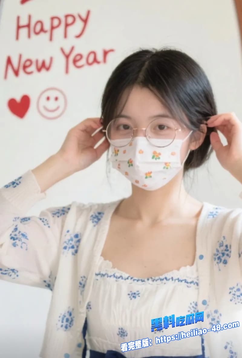 你不可以把我当成狗一样操巨乳眼镜妹哭喊求饶却被猛男干到腿软抽搐 10 你不可以把我当成狗一样操巨乳眼镜妹哭喊求饶却被猛男干到腿软抽搐 10