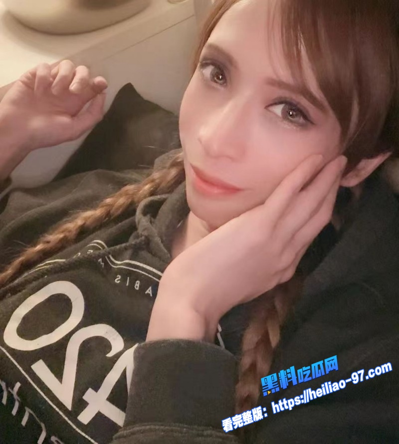 Myfans超人气网红黑丝绝美身材adameve女上位精油按摩后猛骑榨精3 Myfans超人气网红黑丝绝美身材adameve女上位精油按摩后猛骑榨精3