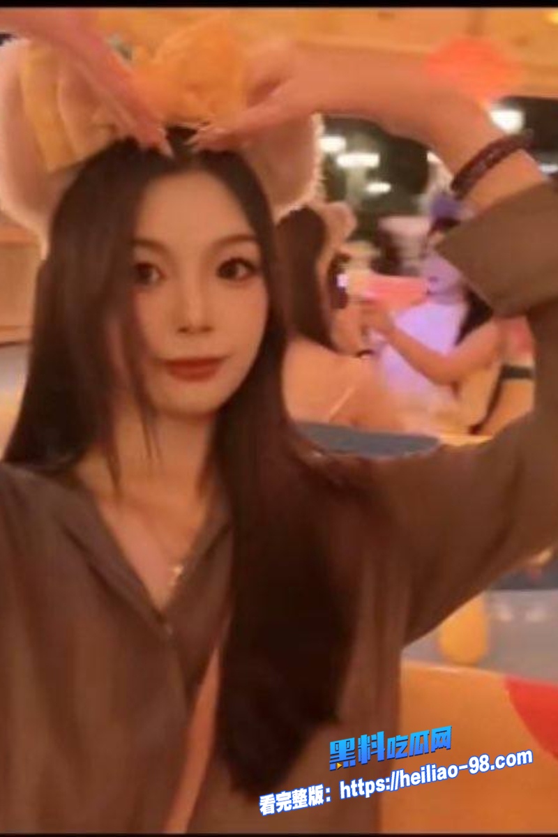 推特女网红ve千里送逼2