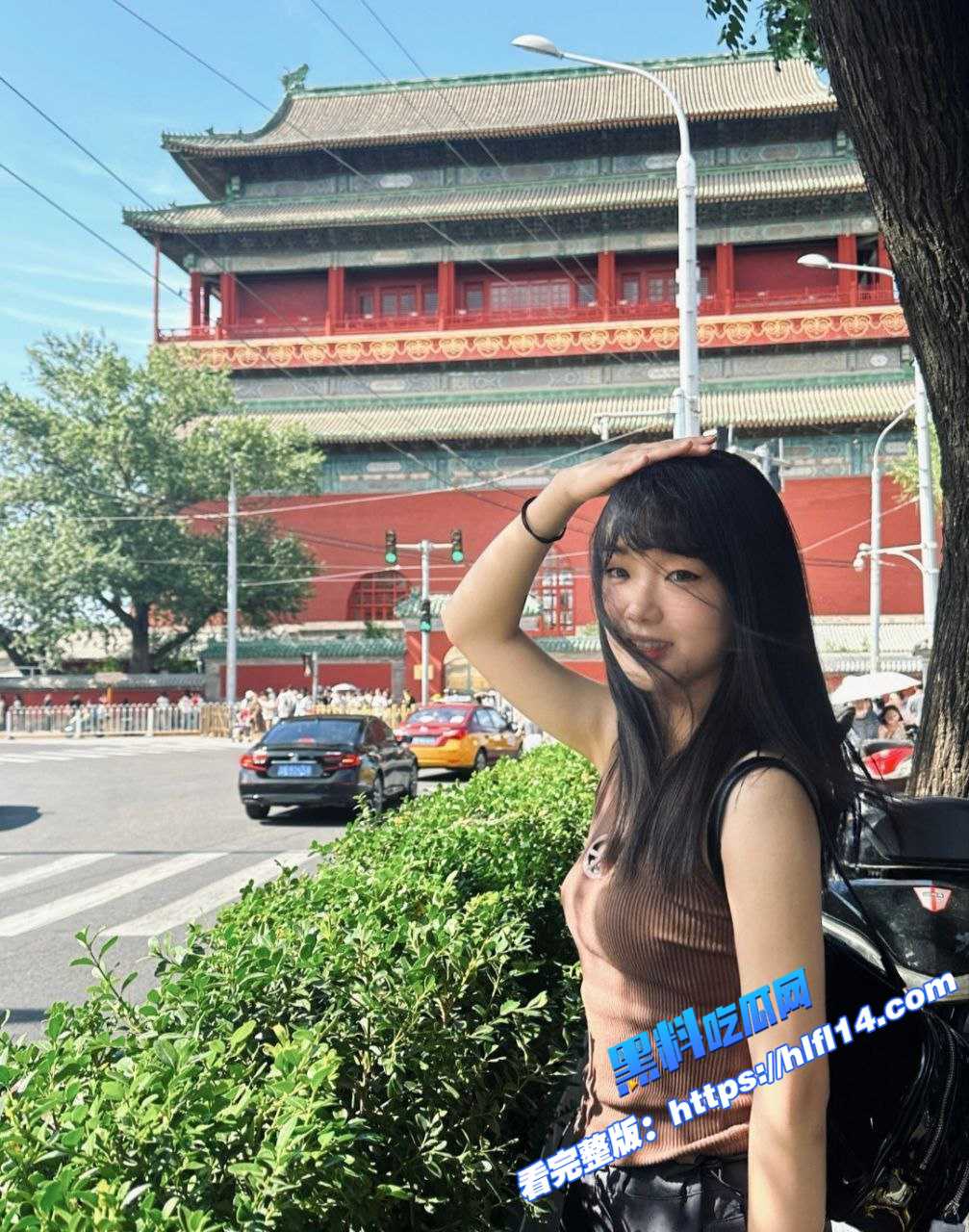浙江台州极品反差高中生 装女同开房迫不及待展示自己嫩乳骚穴 内裤都是淫水！图2
