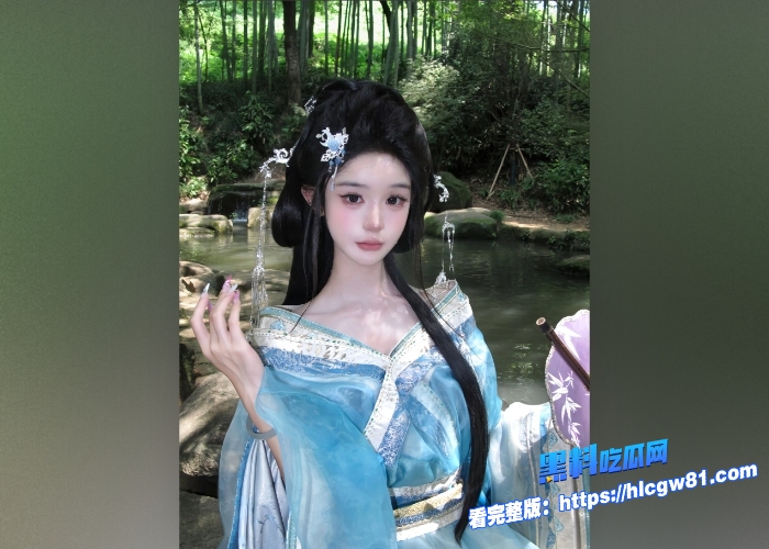 极品COSER女神福利姬占星猫唯美汉服大尺度视频流出白虎嫩穴玉足高清展现娇喘悦耳3