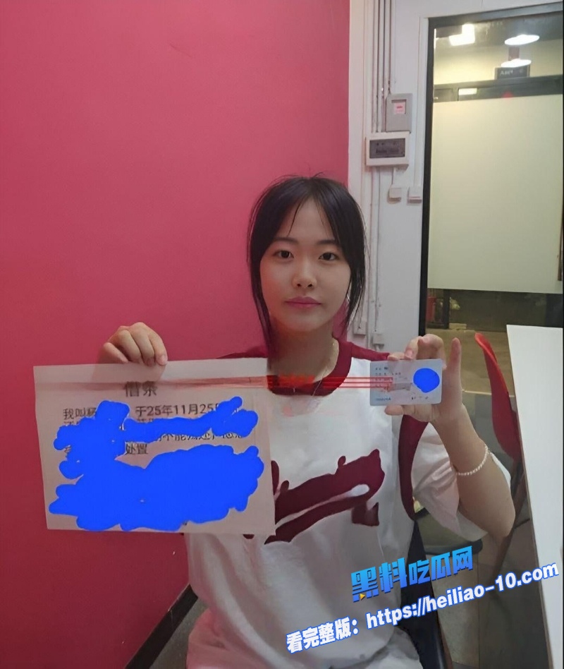 广东大二学妹杨云菲大尺度私拍视频流出1