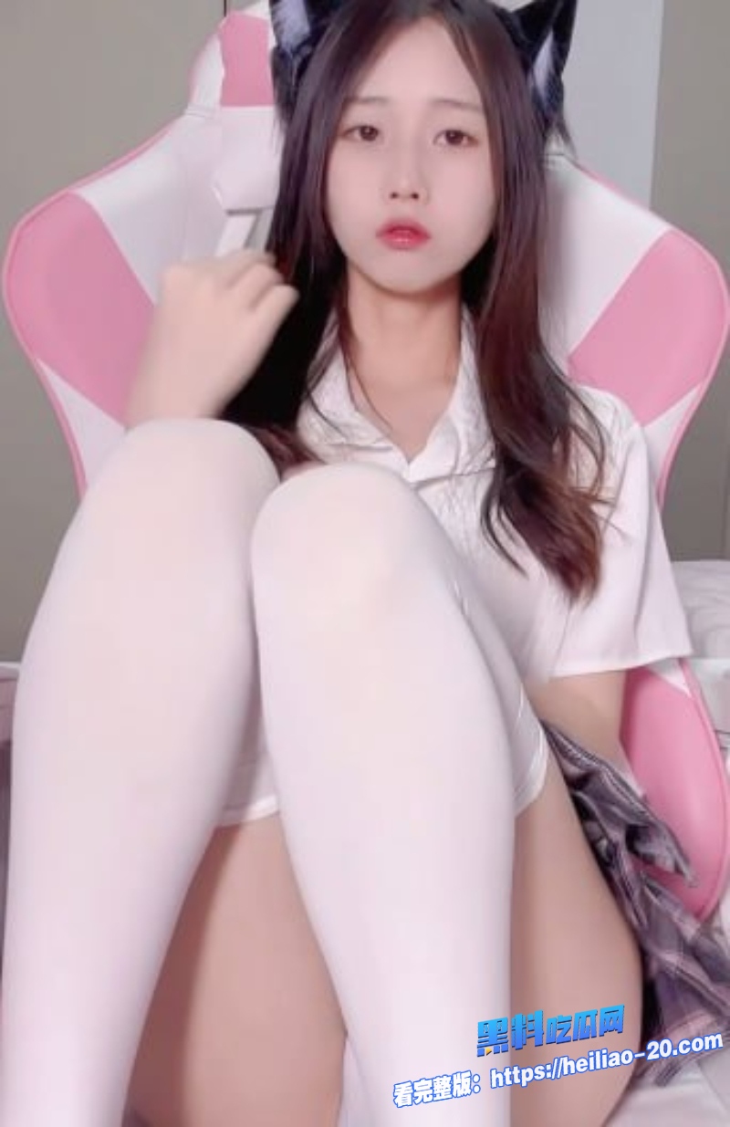 超清纯猫耳JK少女白丝自拍流出脸穴同框掰开粉嫩小穴透明阳具猛插自慰反差爆表 2