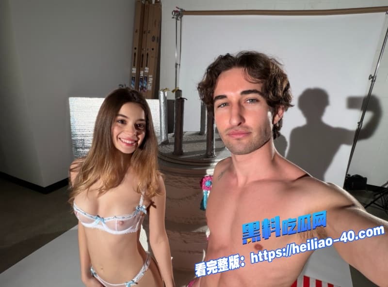 天真萝莉MollyLittle之Nubiles系列内射狂欢学生妹隐藏的淫荡一面曝光看完都忍不住了9