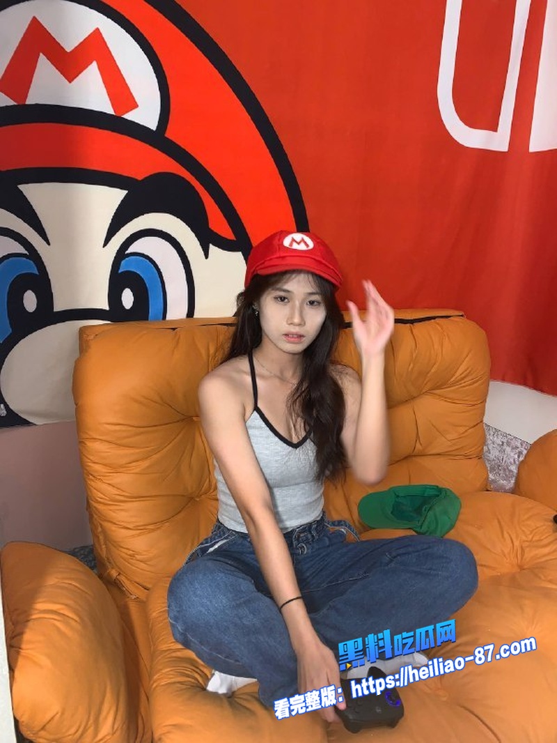 留学生薇薇性爱视频流出 反差骚母狗深喉口交 把男友鸡巴吃得油光水滑 太骚了图7 留学生薇薇性爱视频流出 反差骚母狗深喉口交 把男友鸡巴吃得油光水滑 太骚了图7
