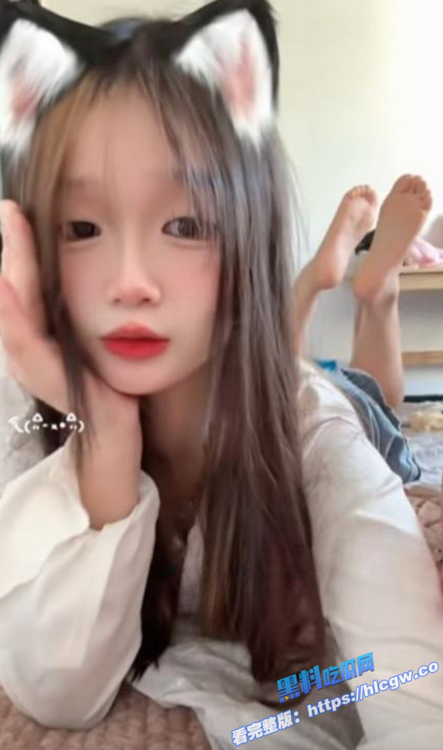 抖音精神小妹 袁帅 极品身材性感学生妹 私下兼职做骚鸡 1V1裸聊视频流出！图3