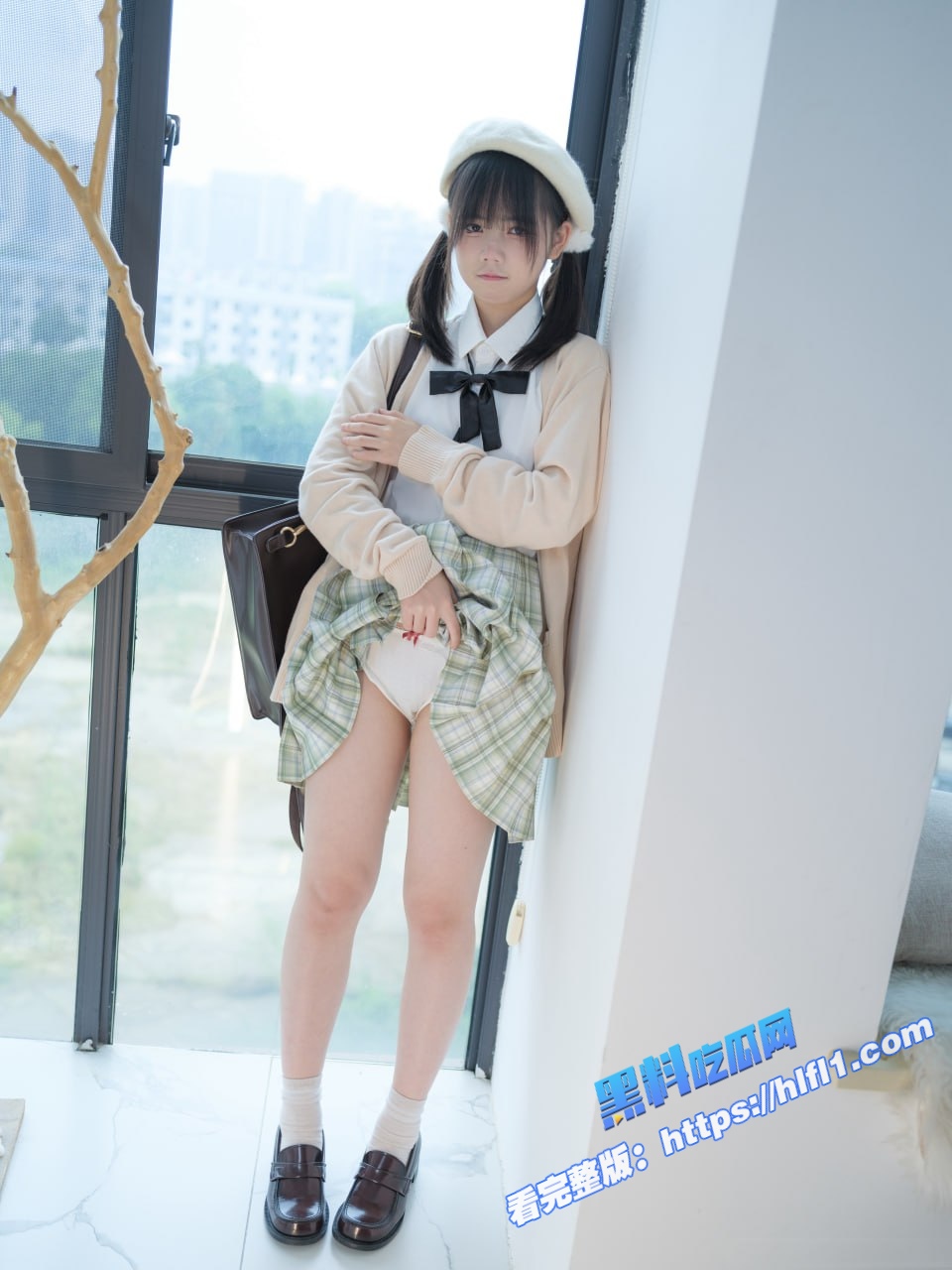少女秩序万元定制 丝滑萝莉 小鱼 露脸调教 眼镜肥宅捆绑双马尾萝莉道具插逼！1