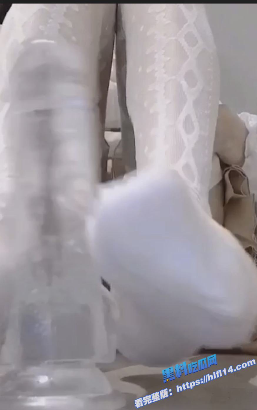 推特网红 cuteli 极品白虎萝莉 自慰视频流出 白虎嫩穴骑乘假屌淫叫不断 骚气十足！1