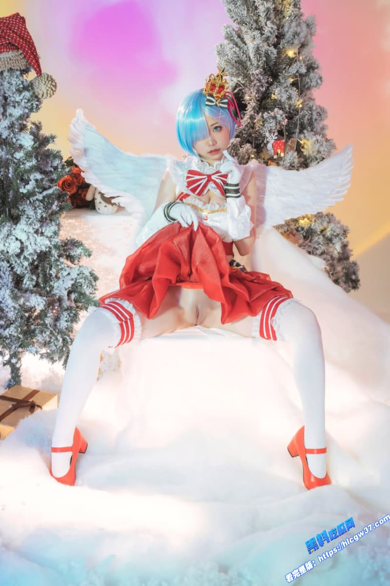 极品COS福利姬 爆机少女 喵小吉 最新福利裸体写真流出 少女的酮体 你能把持得住吗？ 5