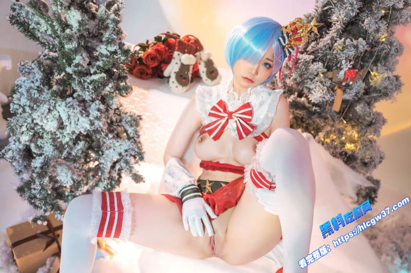 极品COS福利姬 爆机少女 喵小吉 最新福利裸体写真流出 少女的酮体 你能把持得住吗？ 15