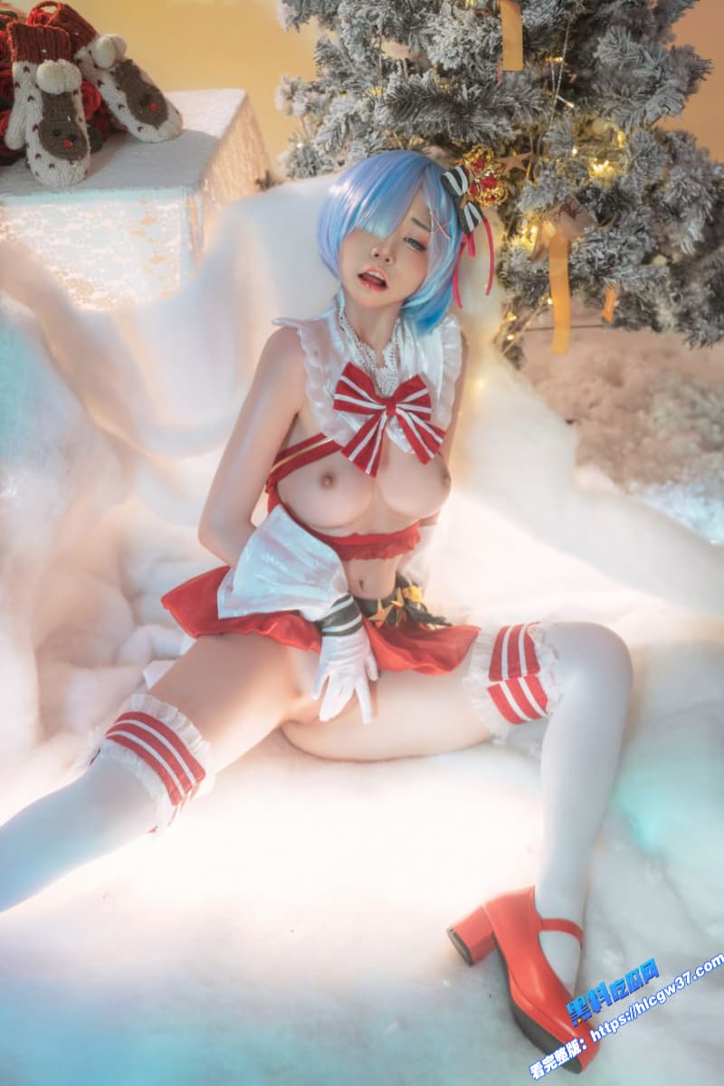 极品COS福利姬 爆机少女 喵小吉 最新福利裸体写真流出 少女的酮体 你能把持得住吗？ 29