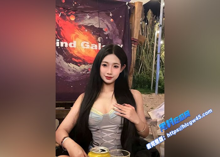 黑料PK！广西民族大学校花 吴芷舒 VS 辽宁传媒学院女神 郭奕函 校花和女神谁更受欢迎11
