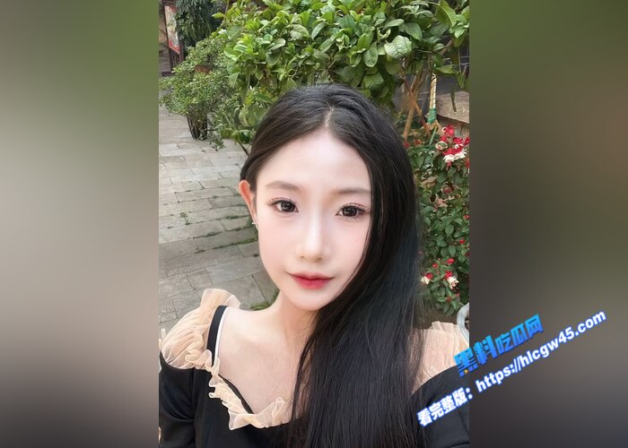 黑料PK！广西民族大学校花 吴芷舒 VS 辽宁传媒学院女神 郭奕函 校花和女神谁更受欢迎12