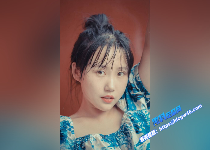 黑料PK！河南人妻少妇 VS 广东清纯大学生 少妇绝顶风骚 学生可爱羞涩 你喜欢哪一款1