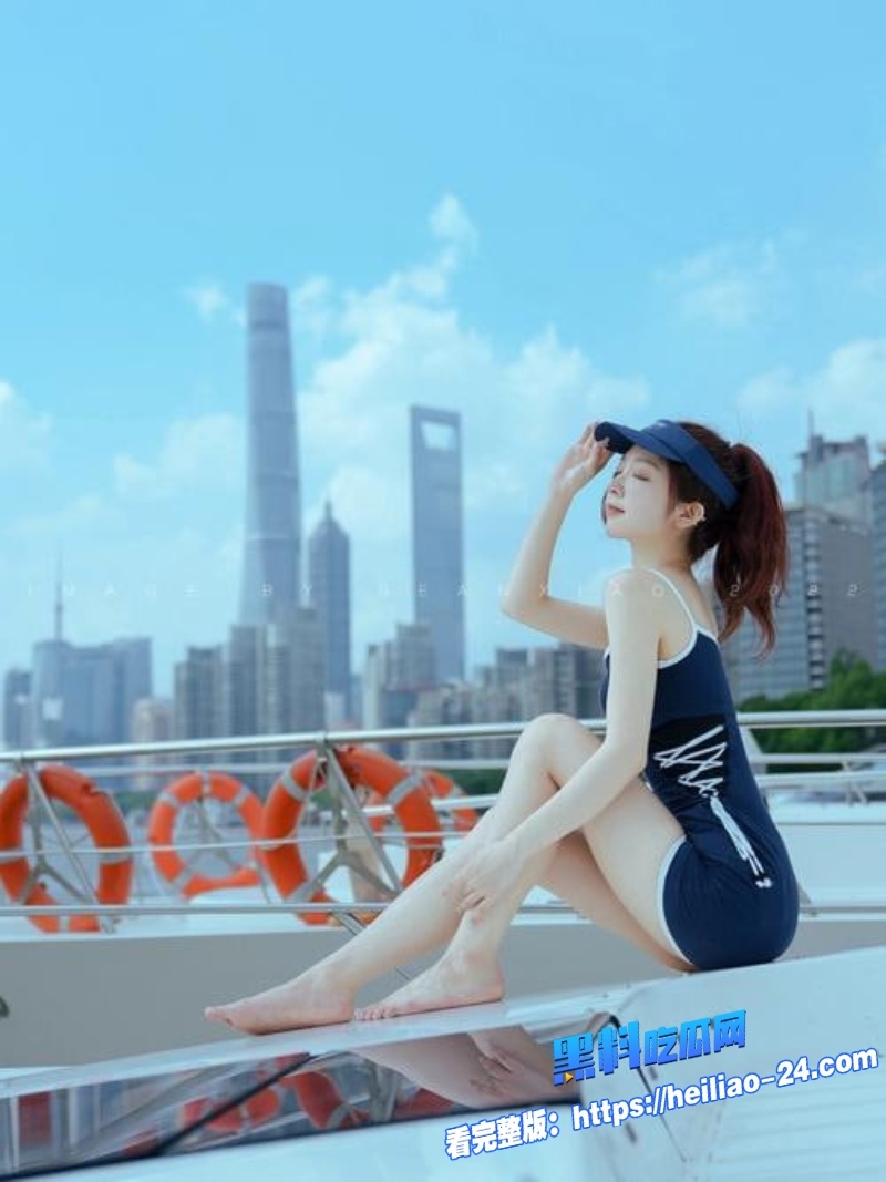 音超火海南游艇派对惊天泄密有钱人把女神们当狗调教玩弄3