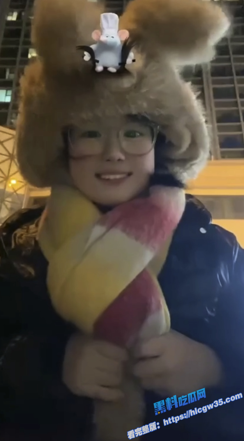 黑料PK!东北反差萝莉 VS 山东反差女高 到底谁才是反差界的代表5 黑料PK!东北反差萝莉 VS 山东反差女高 到底谁才是反差界的代表5