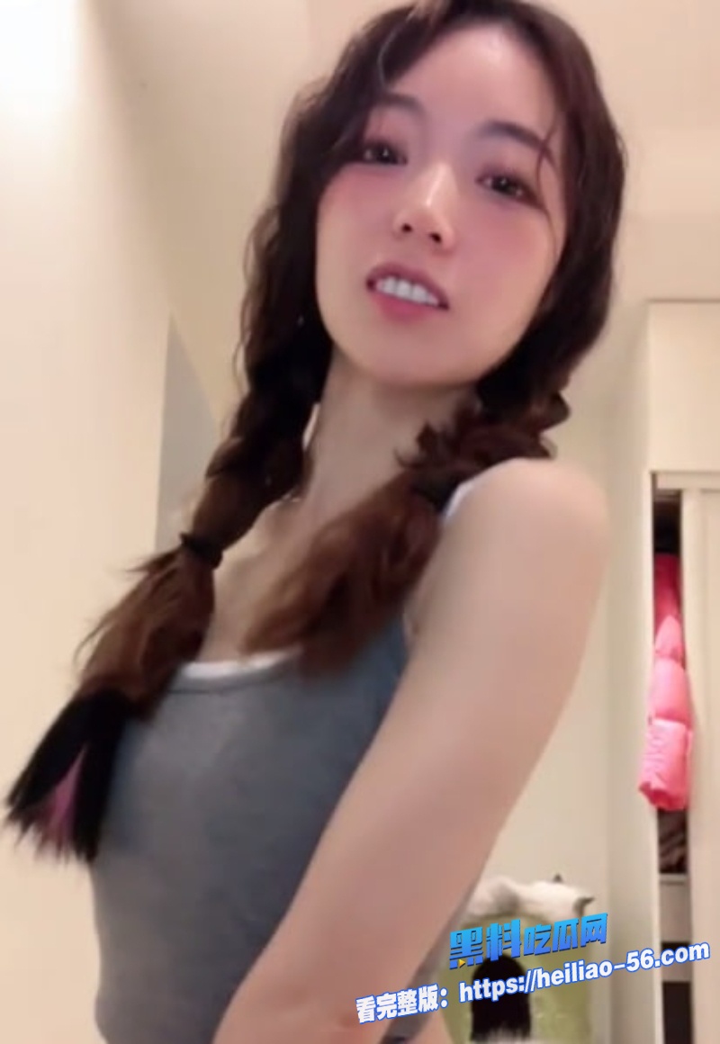 顶级女神苏婉蓉直播激情自慰雪白胴体被蹂躏到神志全失失禁喷水爽翻天3