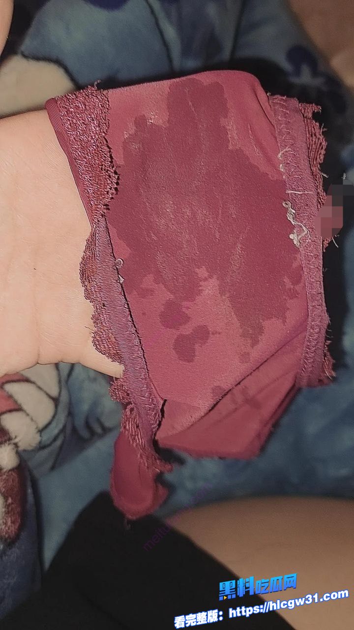 台湾舞蹈学妹极品身材巨乳肥臀私拍自慰视频掰穴视频不慎曝光 15mosaic