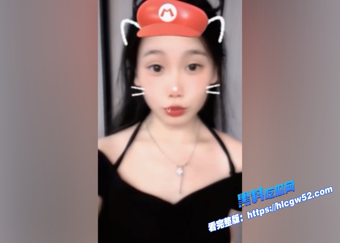 推特00后巨乳宝妈哇塞乔宝露脸抖音风裸舞自慰露出啪啪舌舔龟头口交大屌表情十分享受 图1WH700x500px