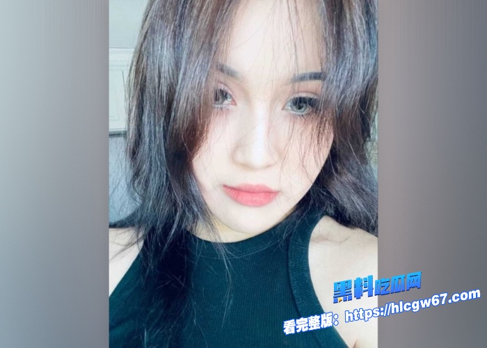 新疆维吾尔族在校大学生兼职外围视频流出欧美范儿十足一上来就给发骚照网络上各种调教 3