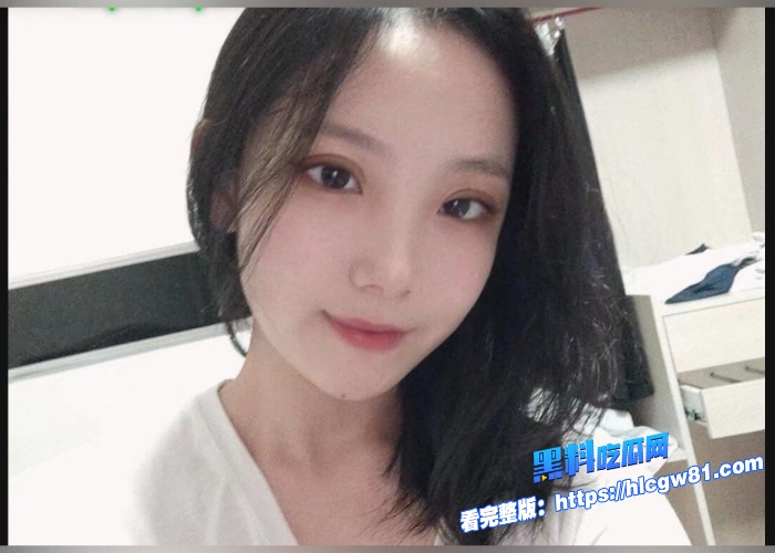 云南大学研究生刘明明骚母狗沉迷打屁股接烟灰女上位乳夹狗球塞嘴极致调教被富少后入爆操羞辱的乐趣真美妙8