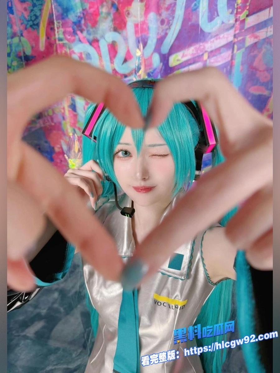 颜值美女Yuahentaicos鬼灭之刃化身栗花落香奈乎5 颜值美女Yuahentaicos鬼灭之刃化身栗花落香奈乎5