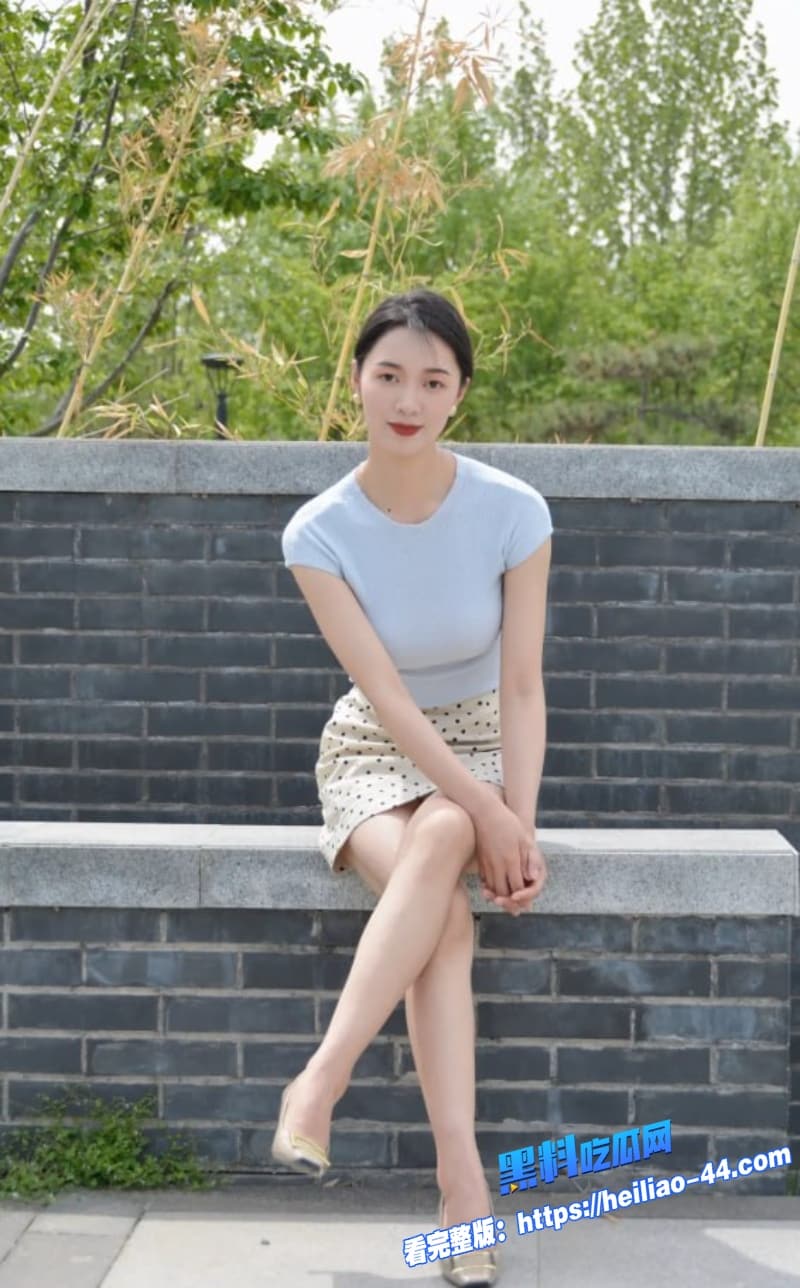 真实叔嫂乱伦大哥意外去世弟弟强上骚货嫂子无套后入疯狂打桩看的小编下面都硬了1 真实叔嫂乱伦大哥意外去世弟弟强上骚货嫂子无套后入疯狂打桩看的小编下面都硬了1