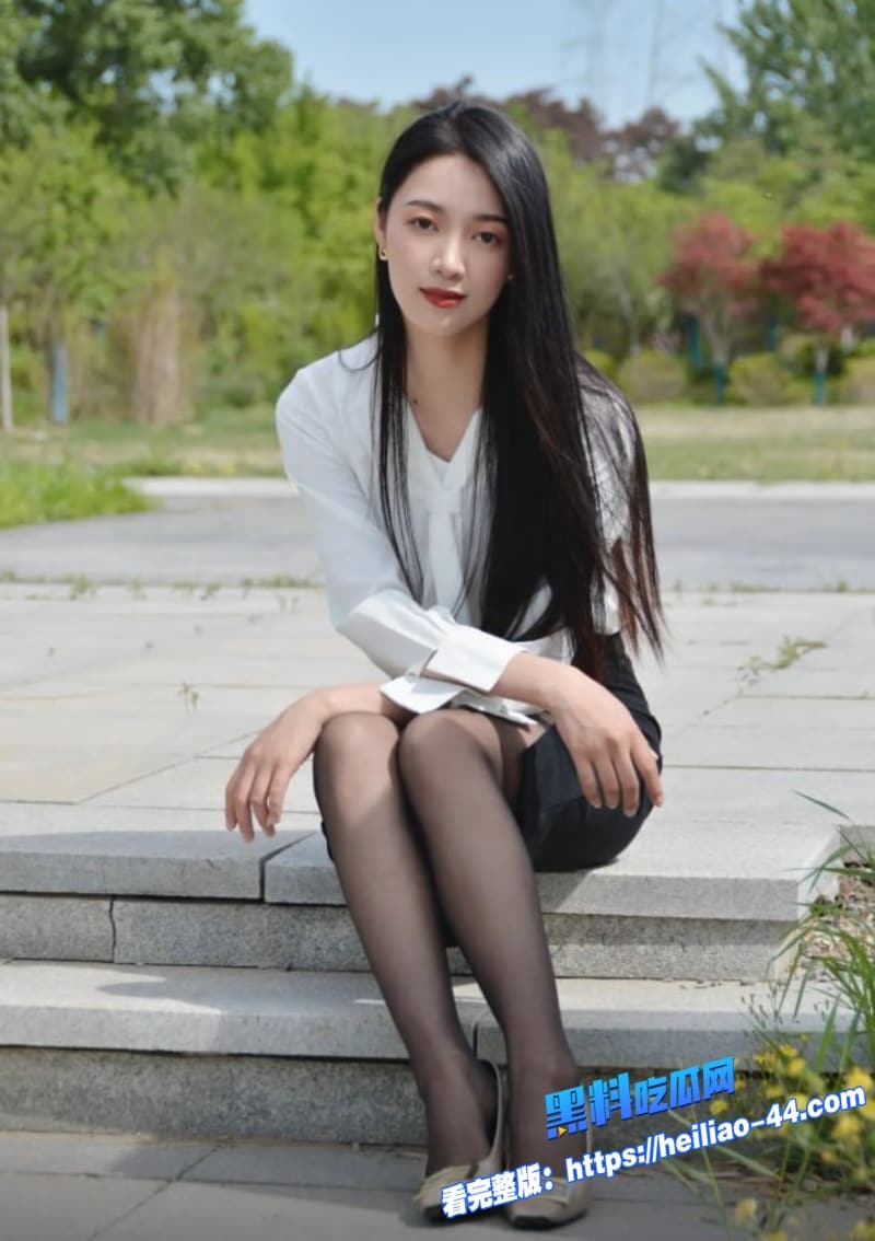 真实叔嫂乱伦大哥意外去世弟弟强上骚货嫂子无套后入疯狂打桩看的小编下面都硬了7 真实叔嫂乱伦大哥意外去世弟弟强上骚货嫂子无套后入疯狂打桩看的小编下面都硬了7
