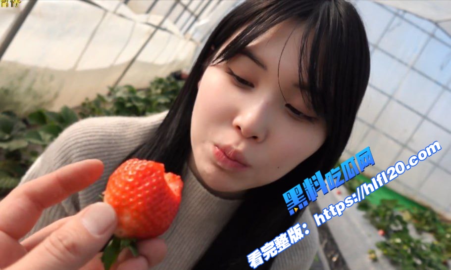 日本校园女神下海拍片 第一作品口爆吞精演绎情色诱惑！图3