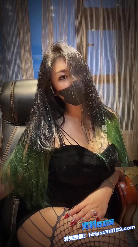 抖音50万粉丝御姐网红 撕后刑ss Wq8078514 全套视频与性爱视频曝光!图6 抖音50万粉丝御姐网红 撕后刑ss Wq8078514 全套视频与性爱视频曝光!图6