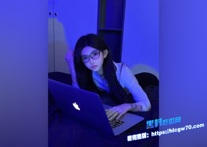 上海顶美名媛姗姗下海外围视频被爆穷人女神富人精盆被金主爆操这种颜值也就富哥玩的起了 4 上海顶美名媛姗姗下海外围视频被爆穷人女神富人精盆被金主爆操这种颜值也就富哥玩的起了 4