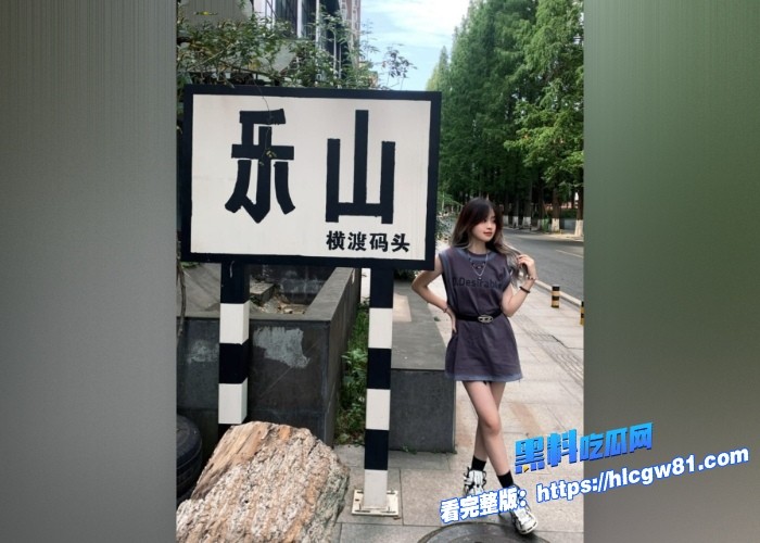 江苏南京南航25届母狗女大毕业生蒋勤勤被渣男朋友曝光性爱视频完整版白虎骚穴粉的不像话捡到宝了真极品 图1 江苏南京南航25届母狗女大毕业生蒋勤勤被渣男朋友曝光性爱视频完整版白虎骚穴粉的不像话捡到宝了真极品 图1