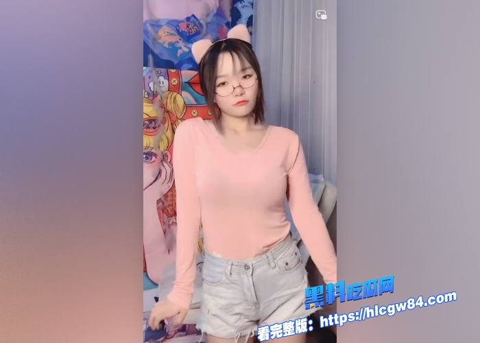 快手舞蹈主播 周周乖仔 最新定制裸舞视频流出 舞姿热情似火 全裸乳摇卡点节奏感十足！ 2