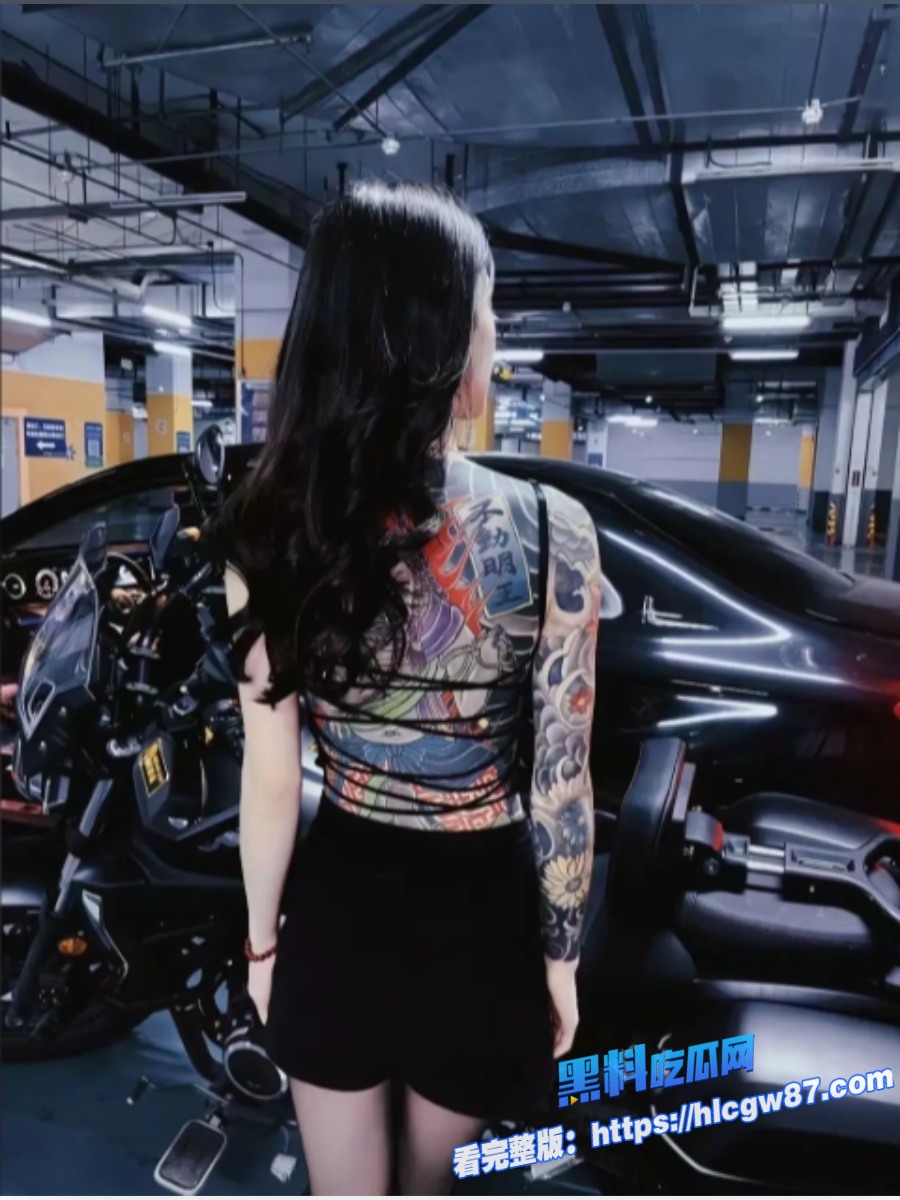 震惊高颜苗条花臂学生妹和纹身精神小妹双飞直播15 震惊高颜苗条花臂学生妹和纹身精神小妹双飞直播15