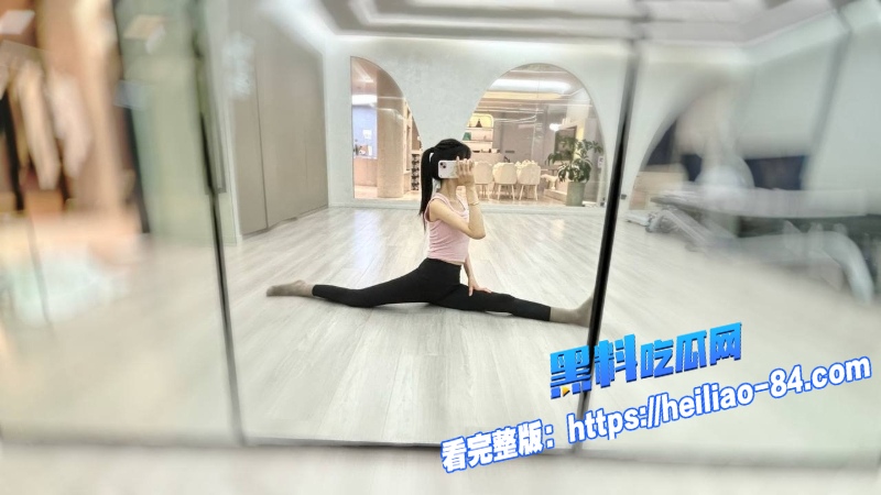 邪恶双马尾精神小妹3