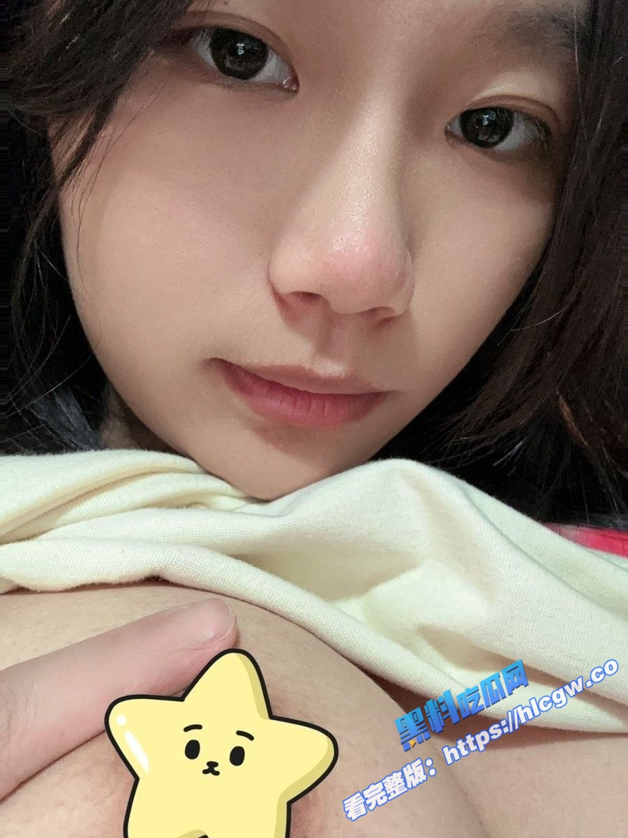 极品高颜值可爱清纯学生妹 宿舍调皮自拍,玩弄奶子和骚逼,被男友无套后入爆草呻吟！1