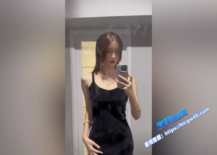 瓜友投稿!四川成都大三学生妹 跟男友酒店开房视频流出 穿着开档黑丝 被男友掐脖爆操4 瓜友投稿!四川成都大三学生妹 跟男友酒店开房视频流出 穿着开档黑丝 被男友掐脖爆操4