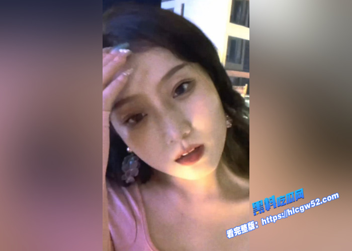顶级高颜值女神 大尺度露脸自拍视频泄密 阿黑颜反差欲女 各种挑逗姿势自慰 表情极其享受13 顶级高颜值女神 大尺度露脸自拍视频泄密 阿黑颜反差欲女 各种挑逗姿势自慰 表情极其享受13