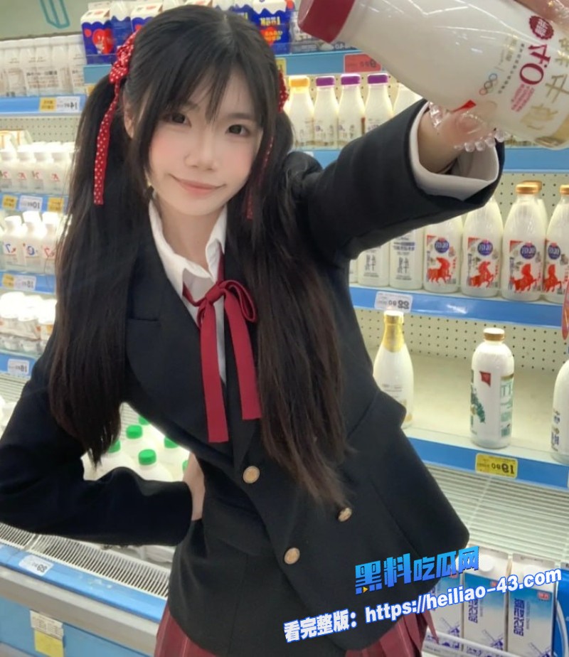 双马尾萝莉白丝体操服直播下海被炮友疯狂打桩举手机小哥看得受不了直接扶屌加入5