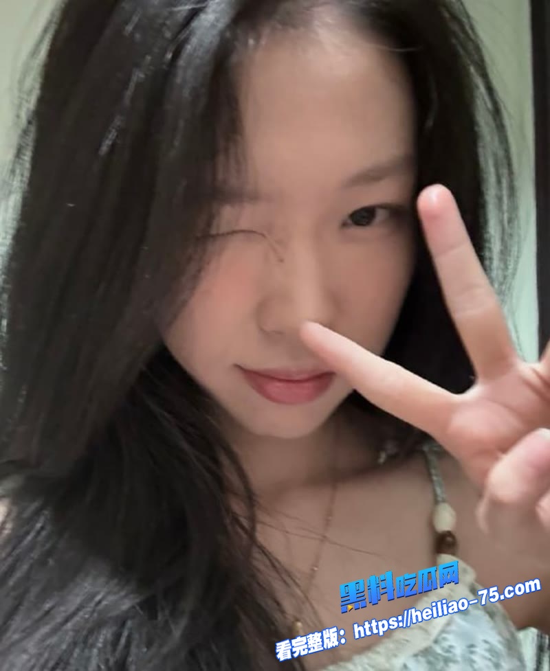 瓜友投稿广西极品颜值精神小妹4 瓜友投稿广西极品颜值精神小妹4