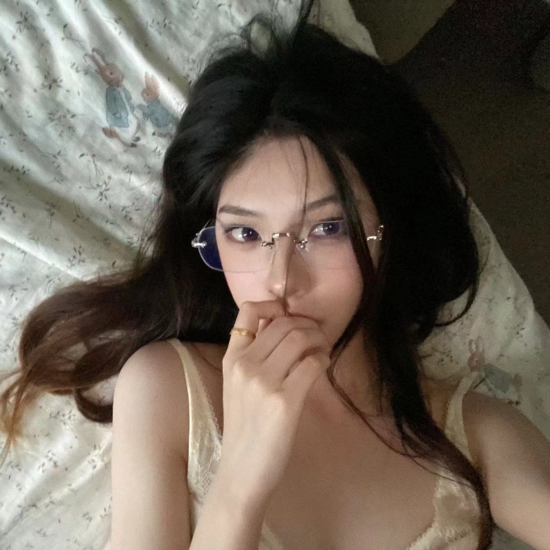 颜值带点御姐范的大三学姐2